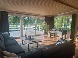 salon, piłkarzyki, narożnik