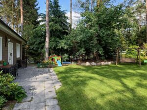 domek dla dzieci, huśtawka